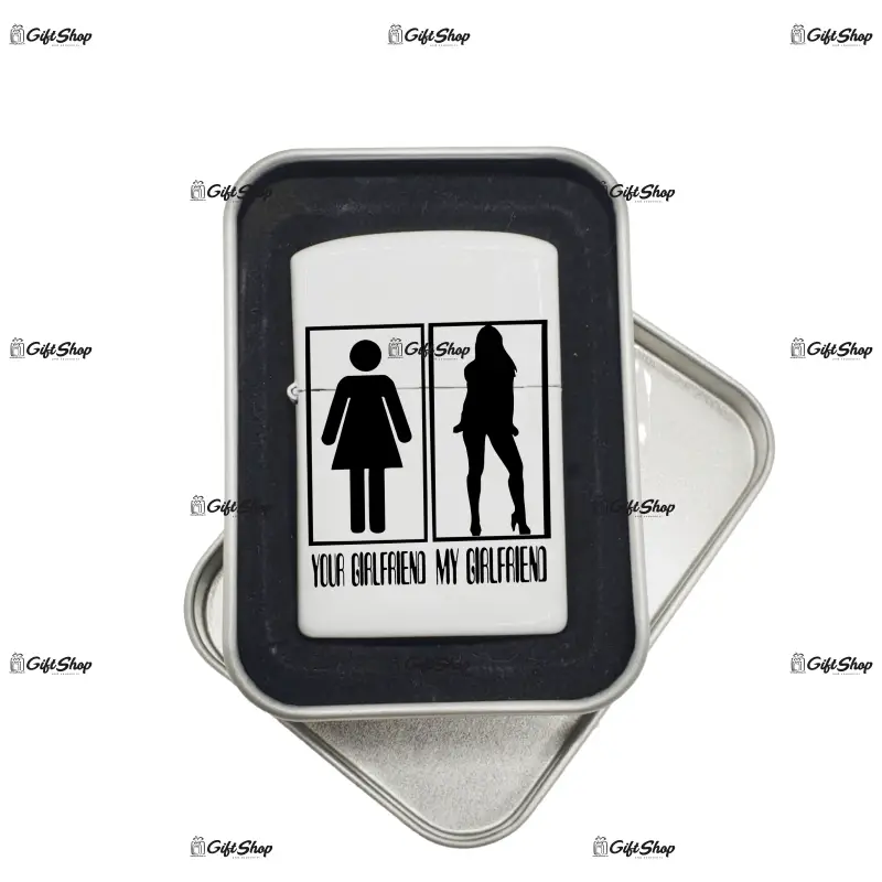 Your girlfriend my girlfriend, bricheta metalica gravata laser cu mesaj